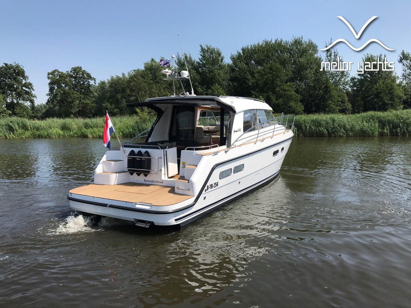 Saga 385 — foto 4 van 39