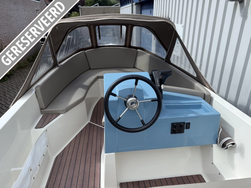 Trendship 495 — foto 10 van 12