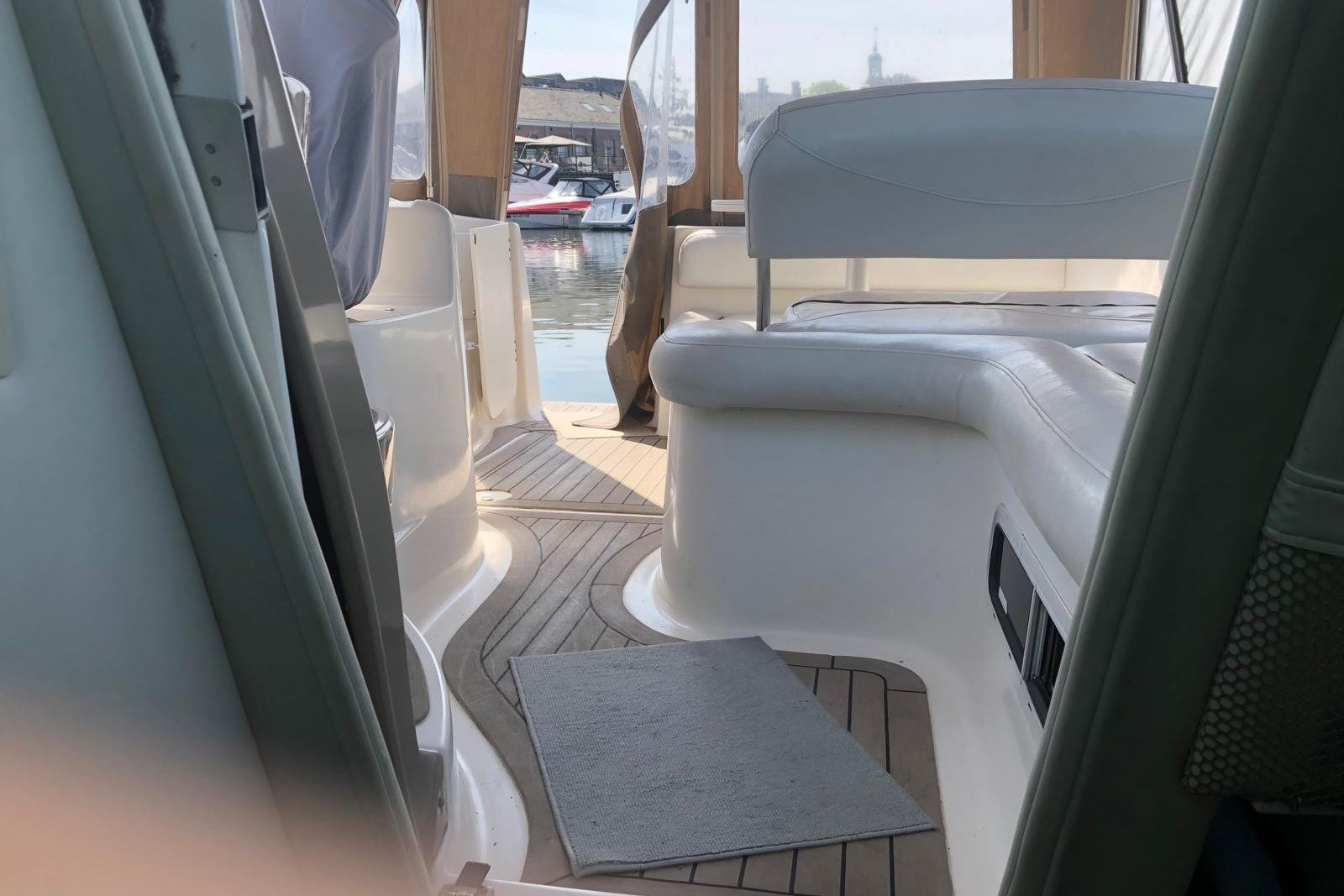 Maxum 2500 SCR — foto 16 van 20