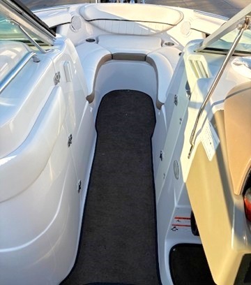 Four Winns H240 — foto 17 van 29