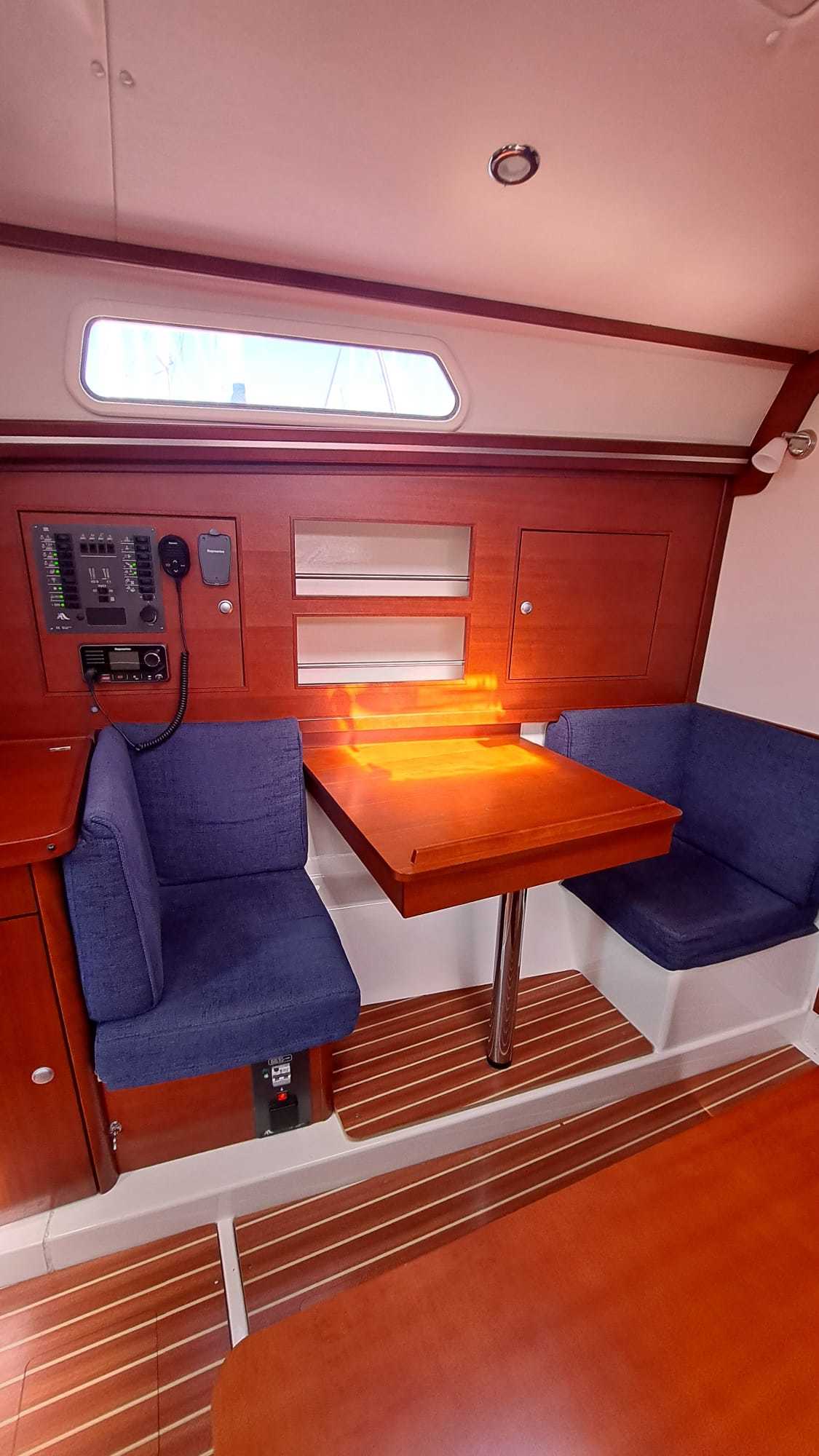 Hanse 342 — foto 4 van 17