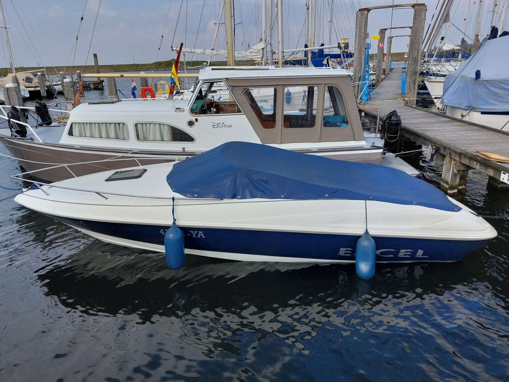 Wellcraft Excel 21L — foto 1 van 19