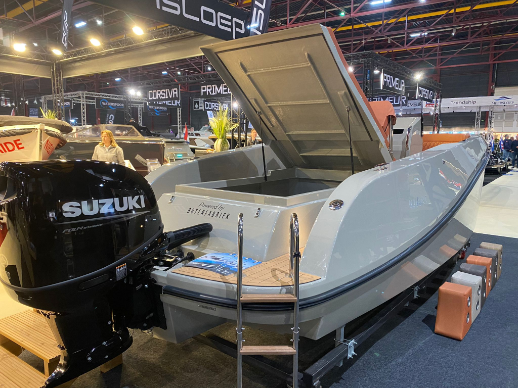 Giant 660 + 115 pk Suzuki  — foto 3 van 6