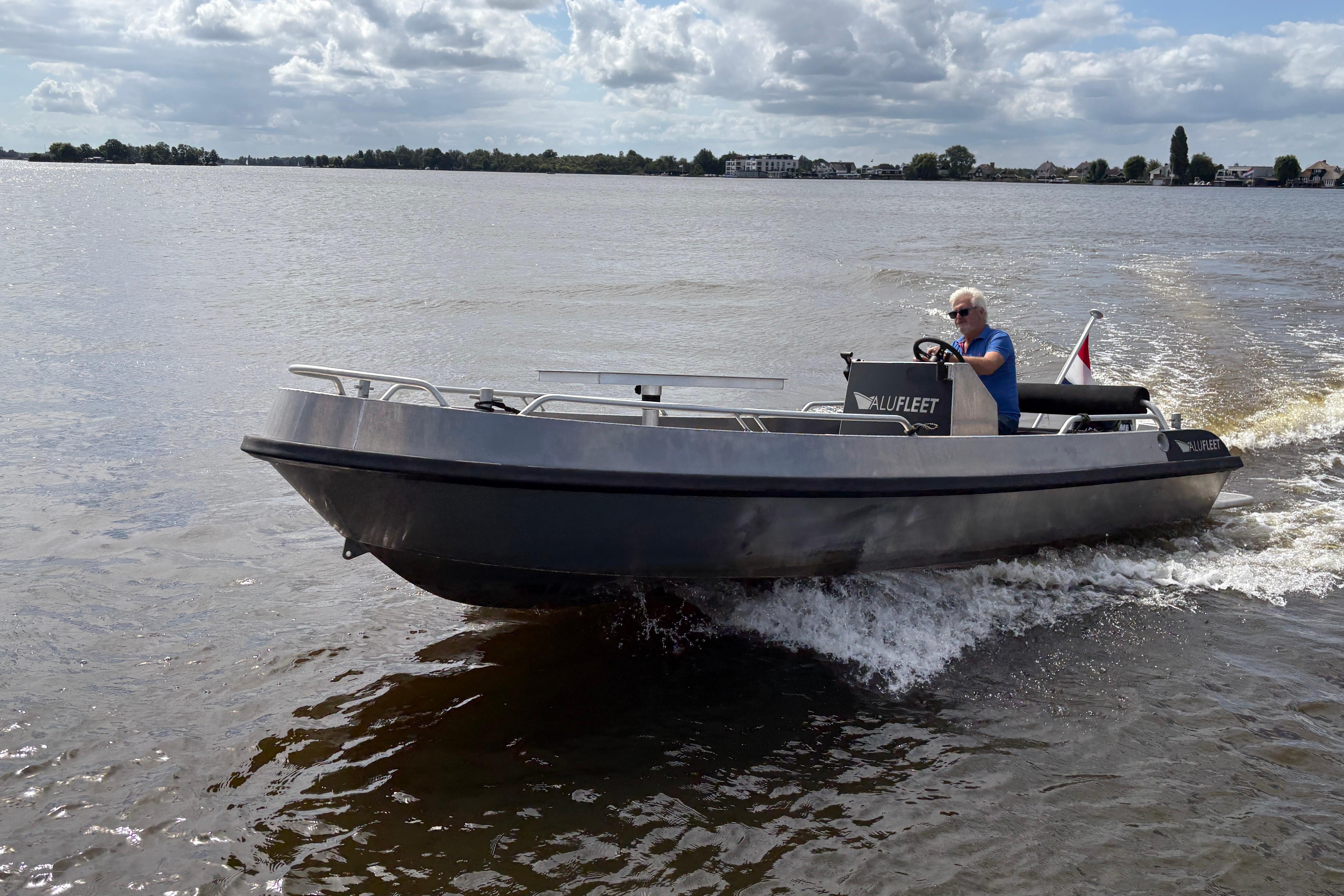 Alufleet tourer 555 — foto 9 van 20