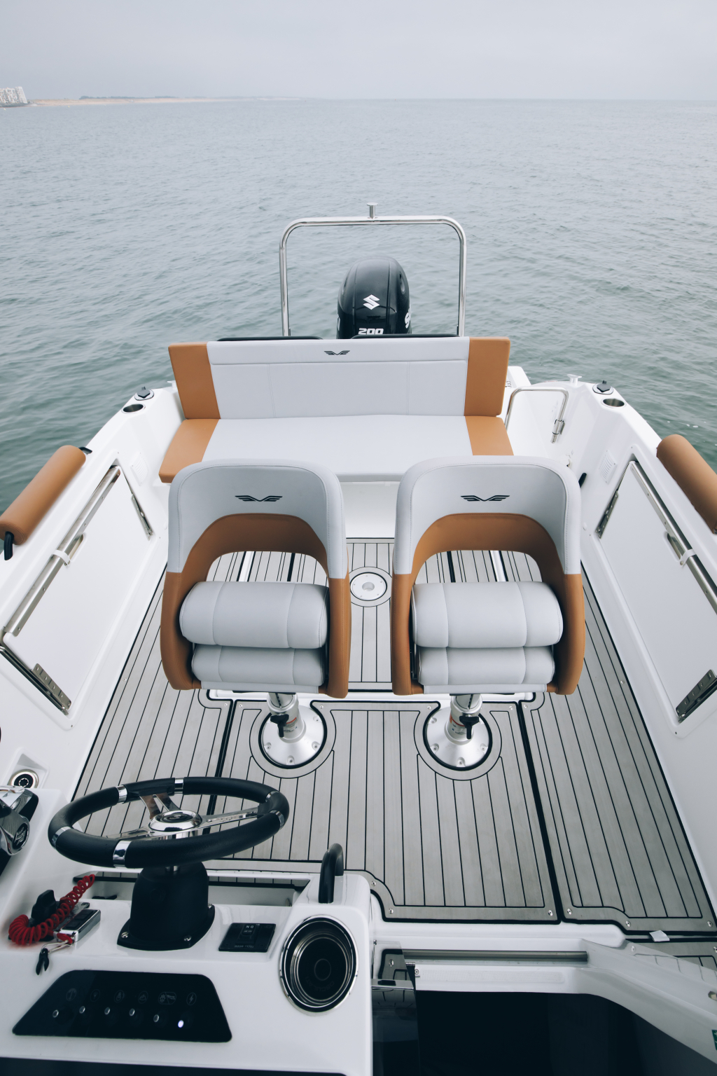 Beneteau Flyer 7 Sundeck | 200PK Honda | Wordt verwacht! — foto 15 van 20