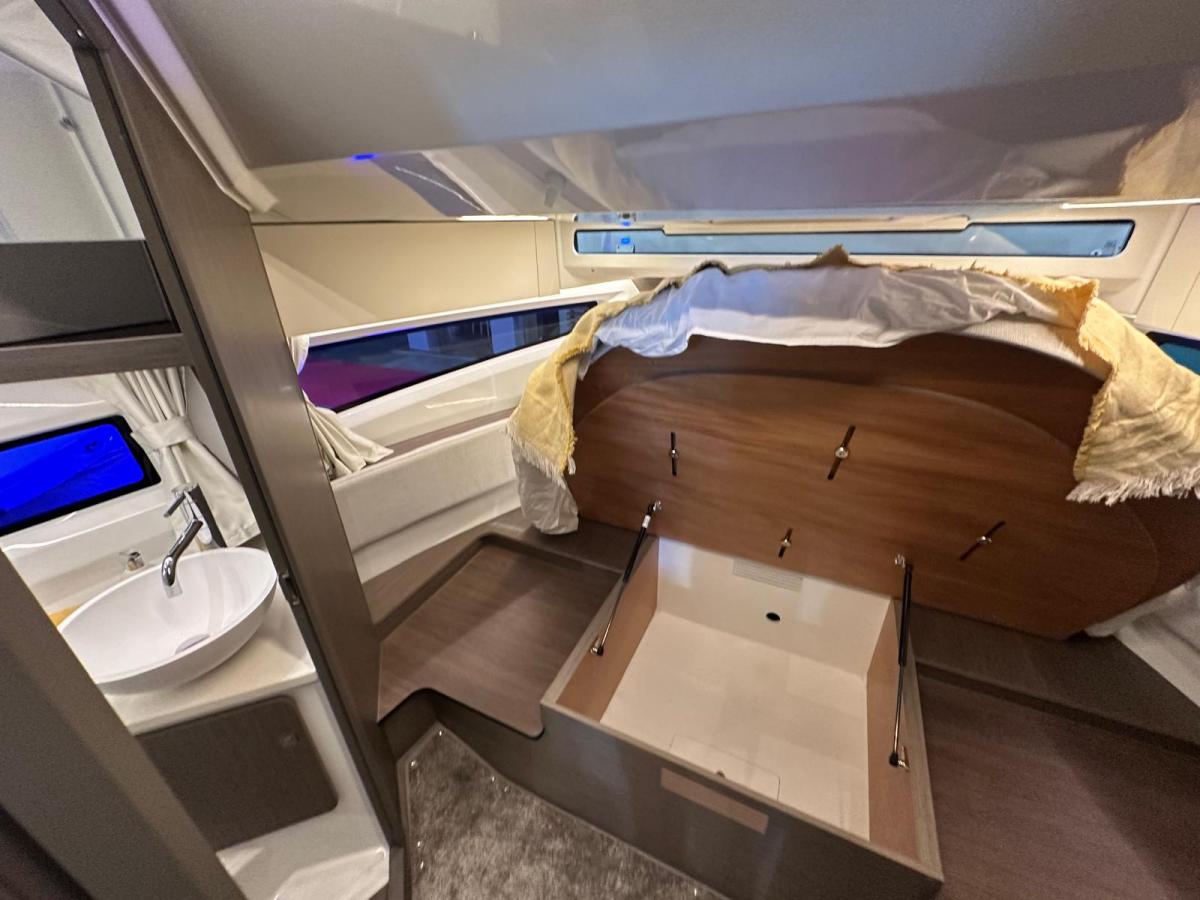Jeanneau Merry Fisher 1095 FLY Serie 2 — foto 29 van 46