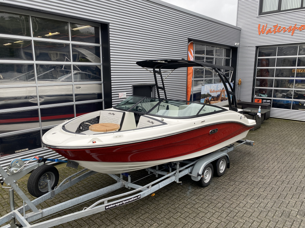 Sea Ray SPX 190  — foto 2 van 40