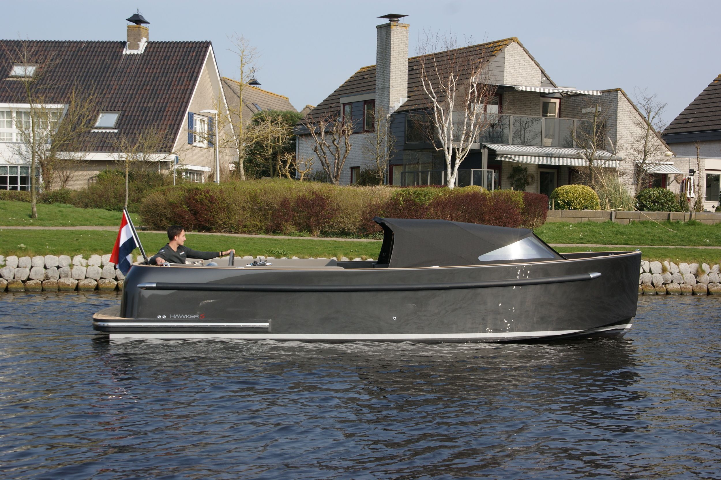 Seafury Hawker Tender 725 — foto 4 van 13