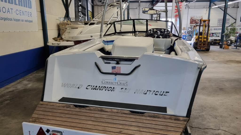Correct Craft Ski Nautique CB uit 1992 op LPG (Nieuwe motor!!) — foto 4 van 12