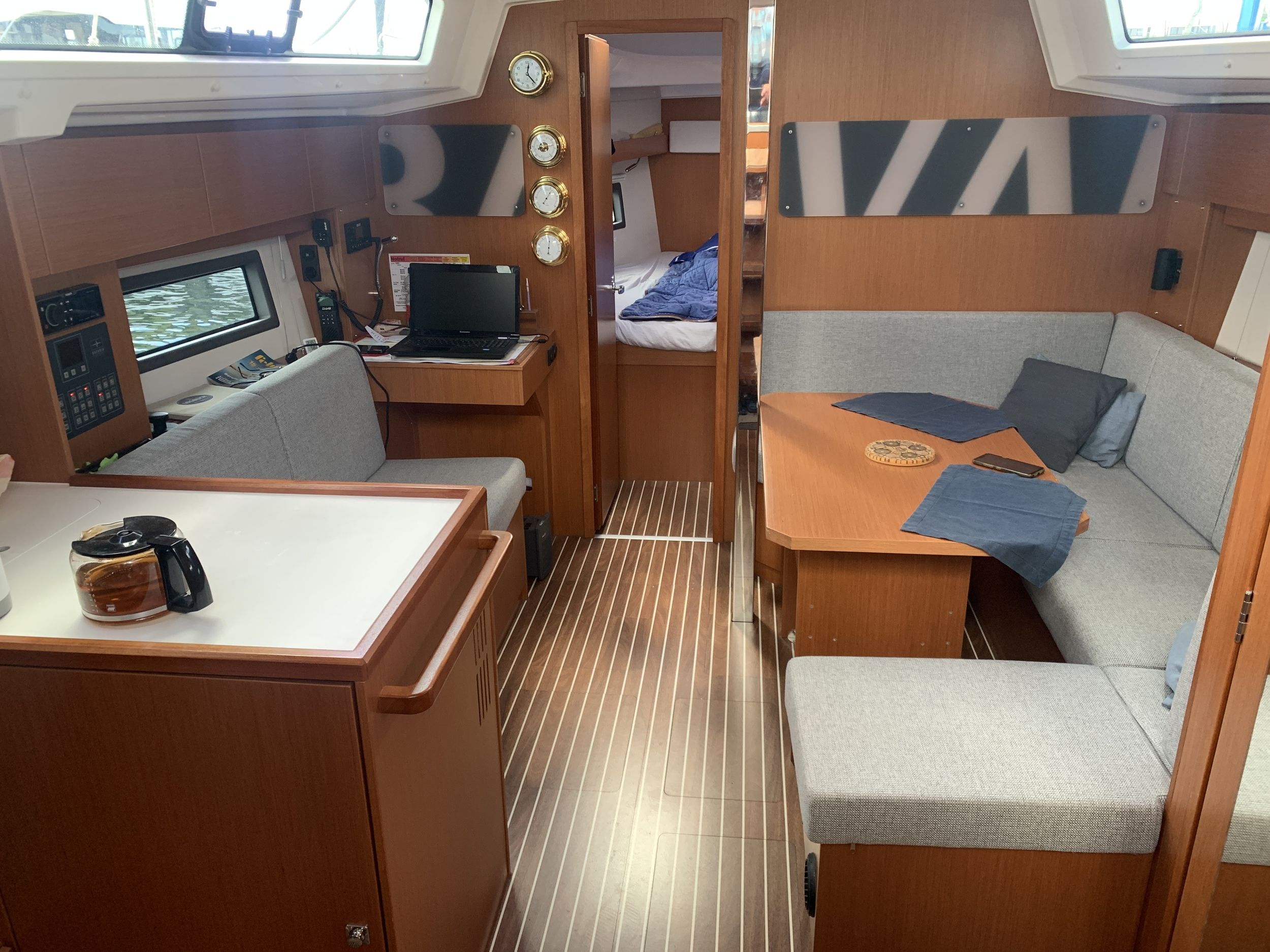 Bavaria C38 — foto 5 van 39