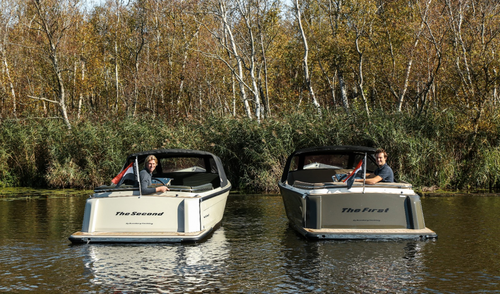 Evolution  6 Tender  — foto 11 van 16