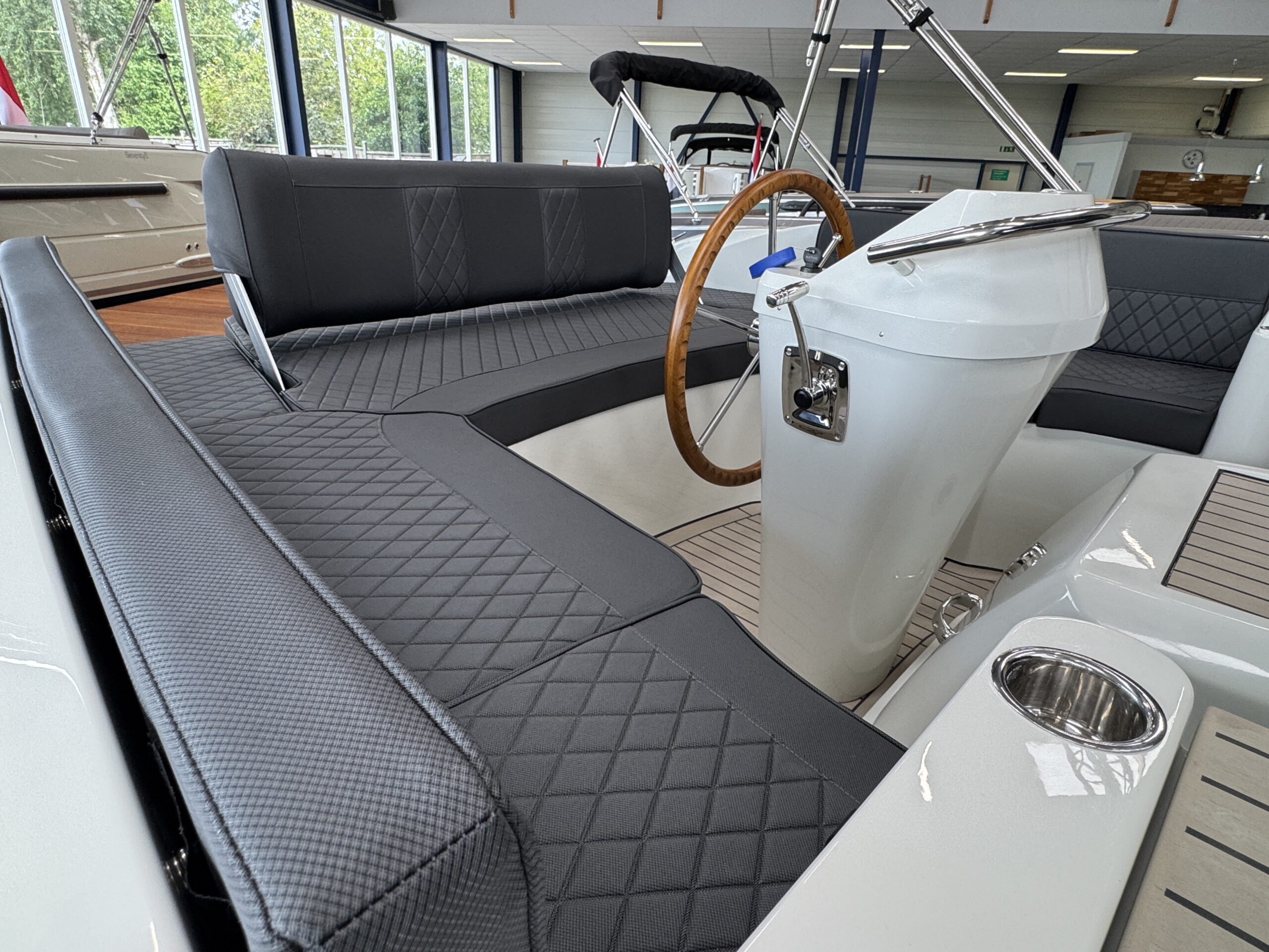 Antaris Sixty7 (op voorraad) — foto 11 van 13