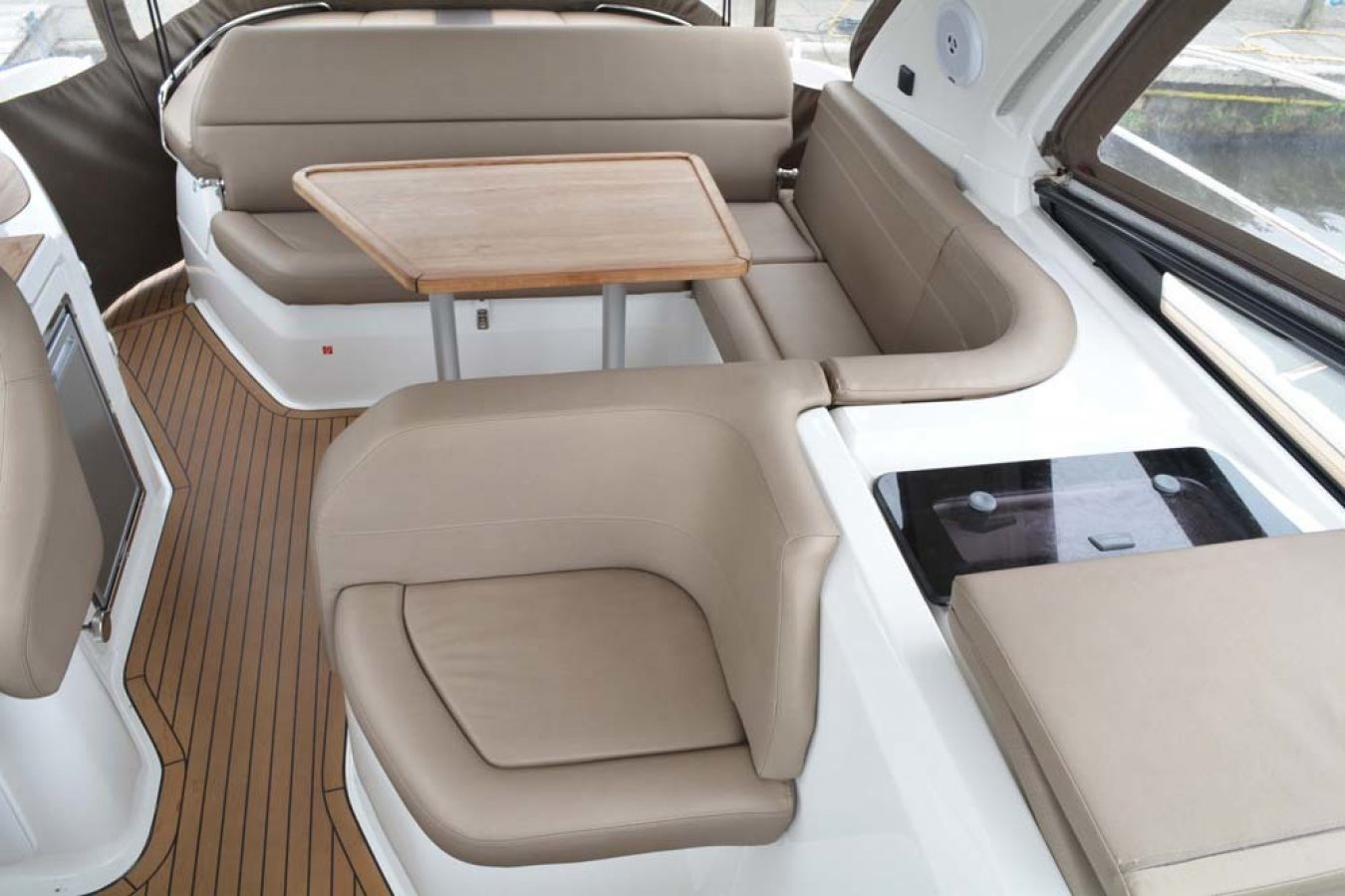 Bavaria Sport 35 — foto 15 van 56
