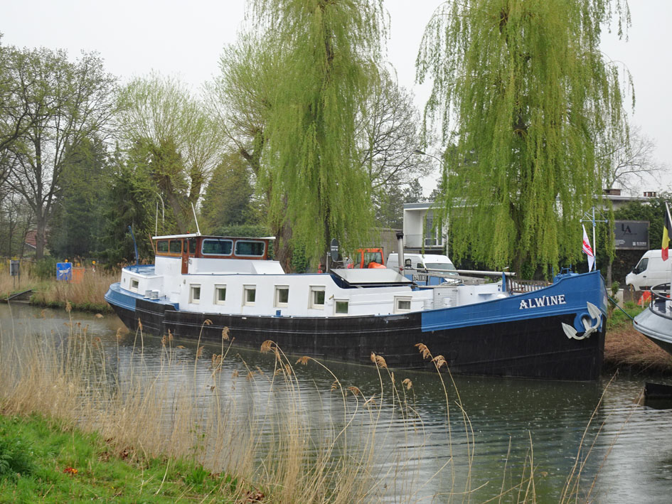 Luxe Motor met UBC 28.92 — foto 3 van 56