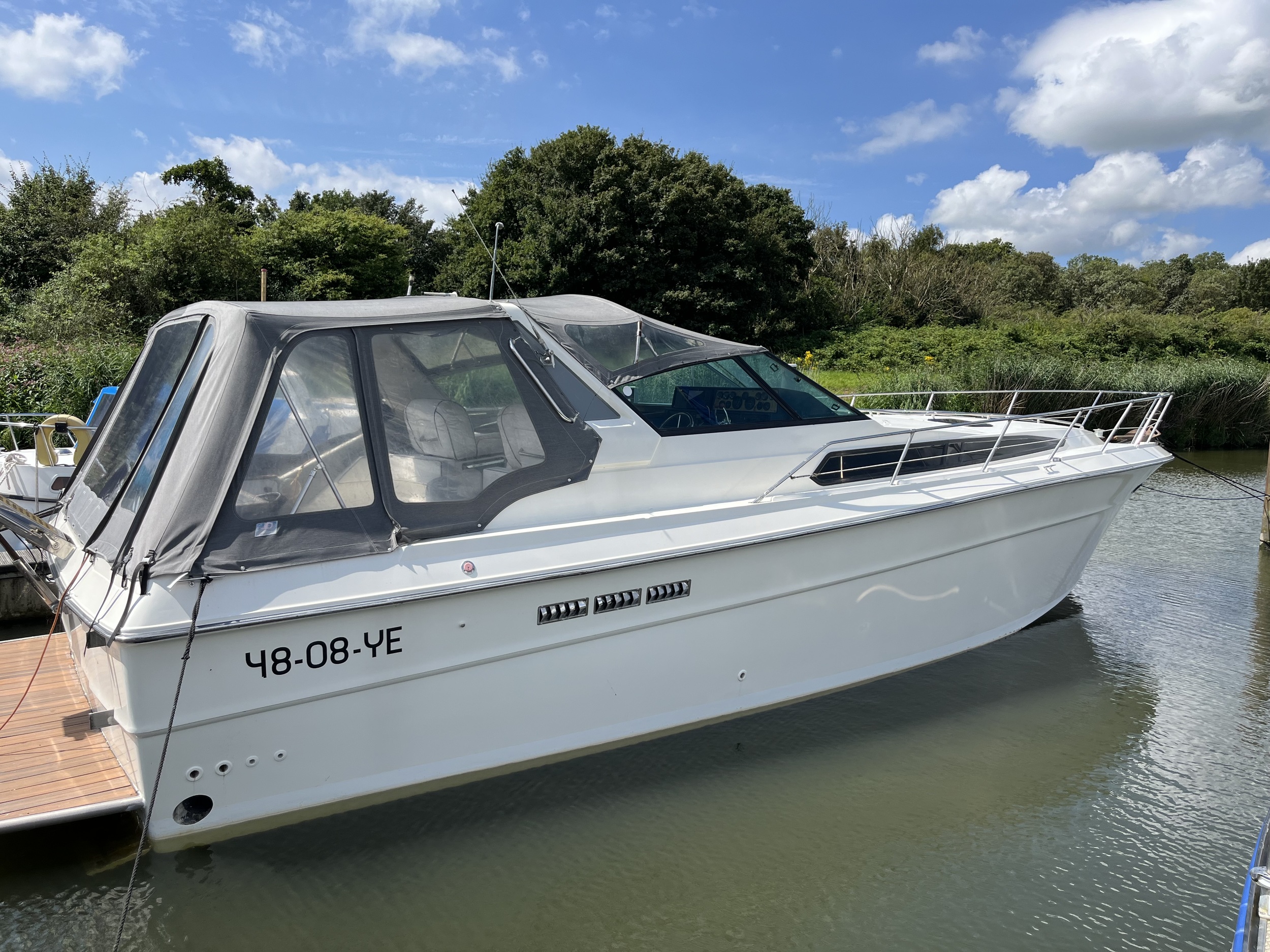 Sea Ray 390 Express Cruiser — foto 3 van 43