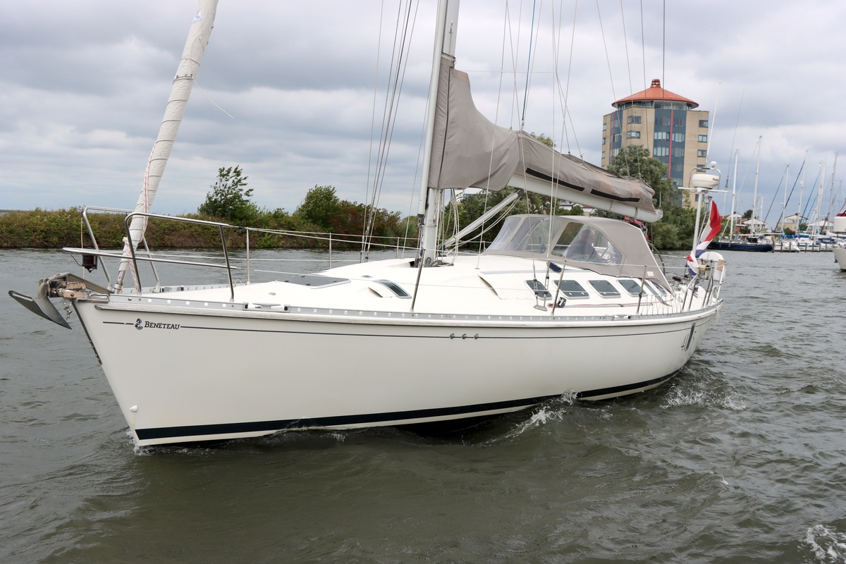 Beneteau First 41S5