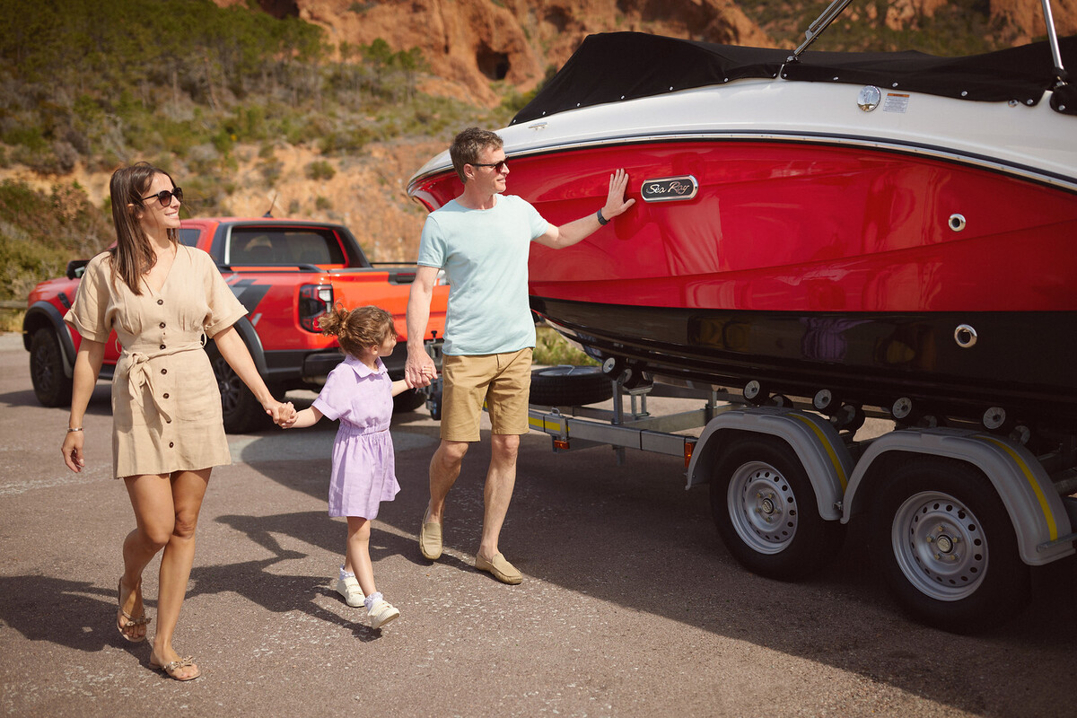 Sea Ray SPX 210 Outboard — foto 2 van 12