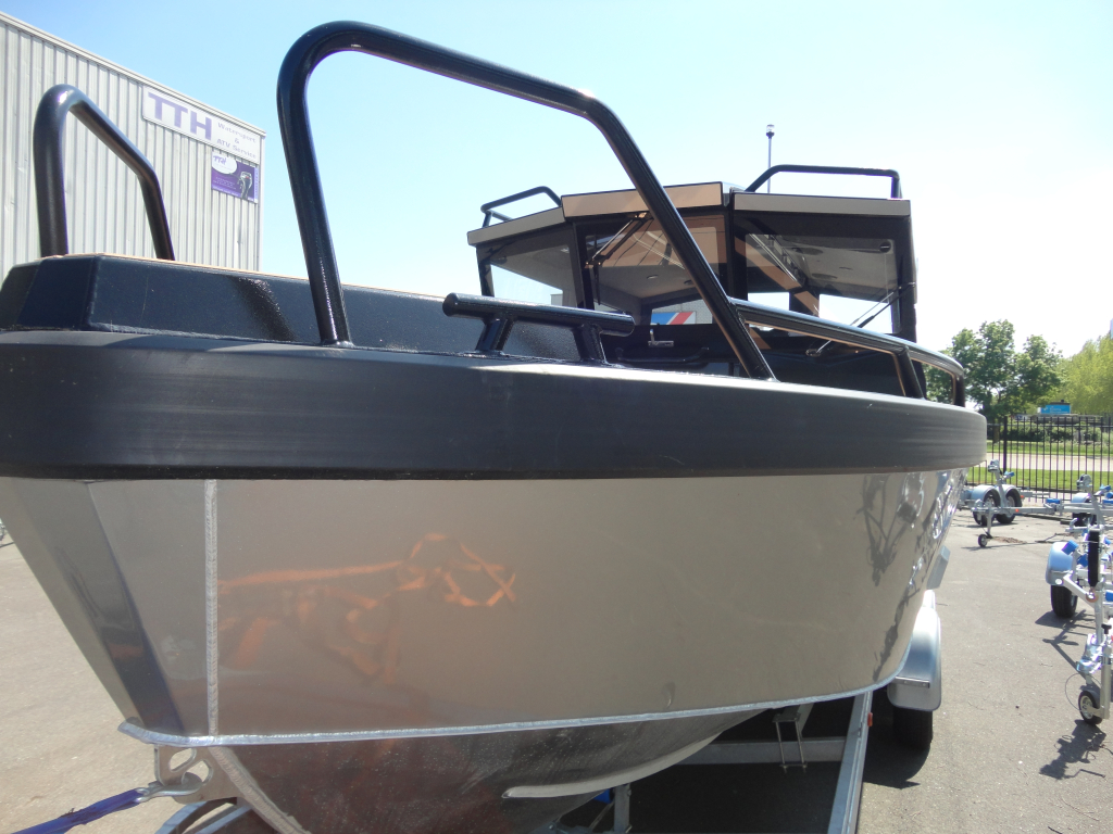 UMS 700 HT boat Cabin Cruiser NET BINNEN Full options  — foto 30 van 32
