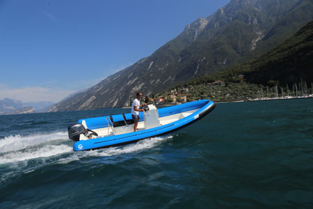 Coach boats — foto 2 van 5