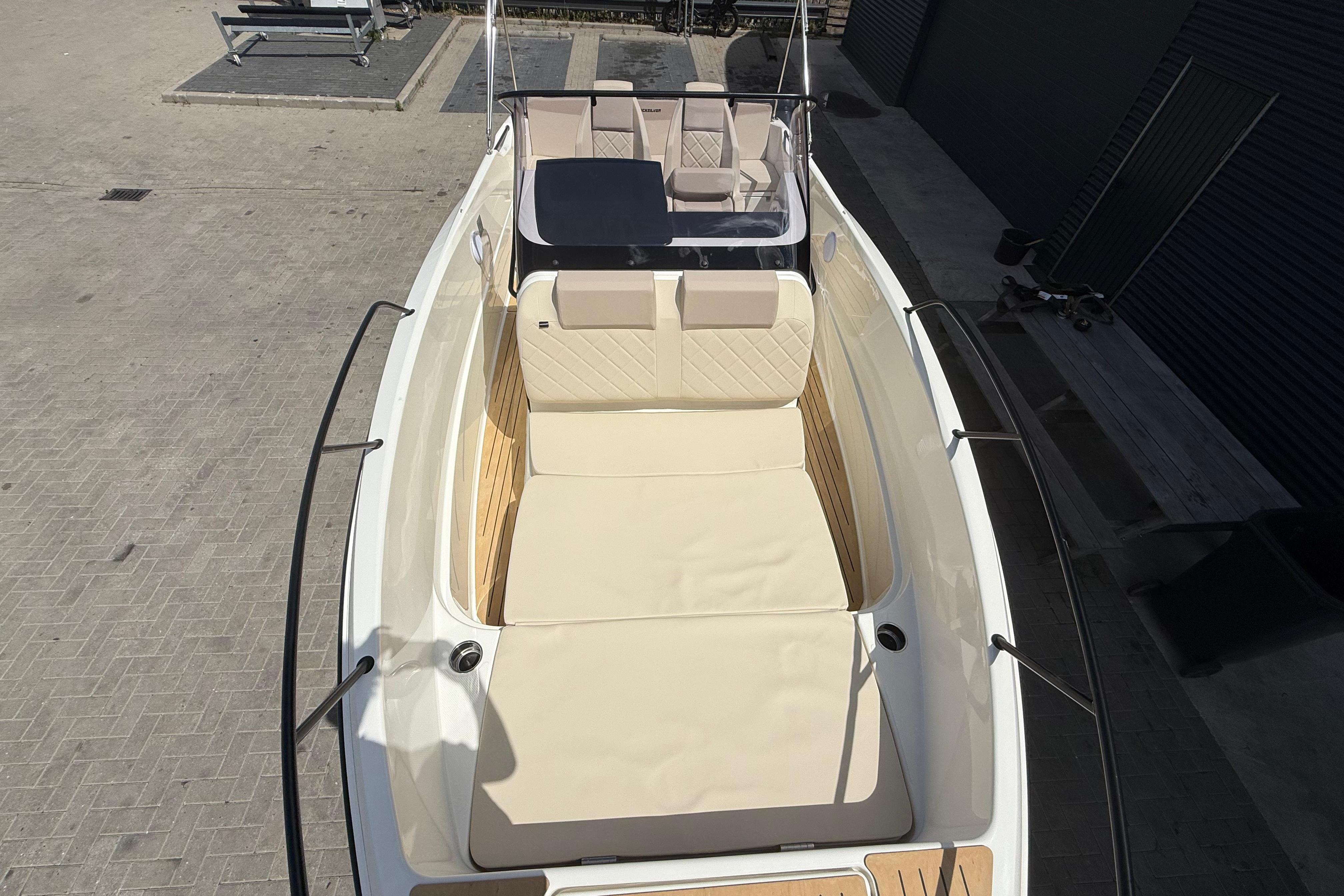 Quicksilver 705 Open — foto 12 van 26