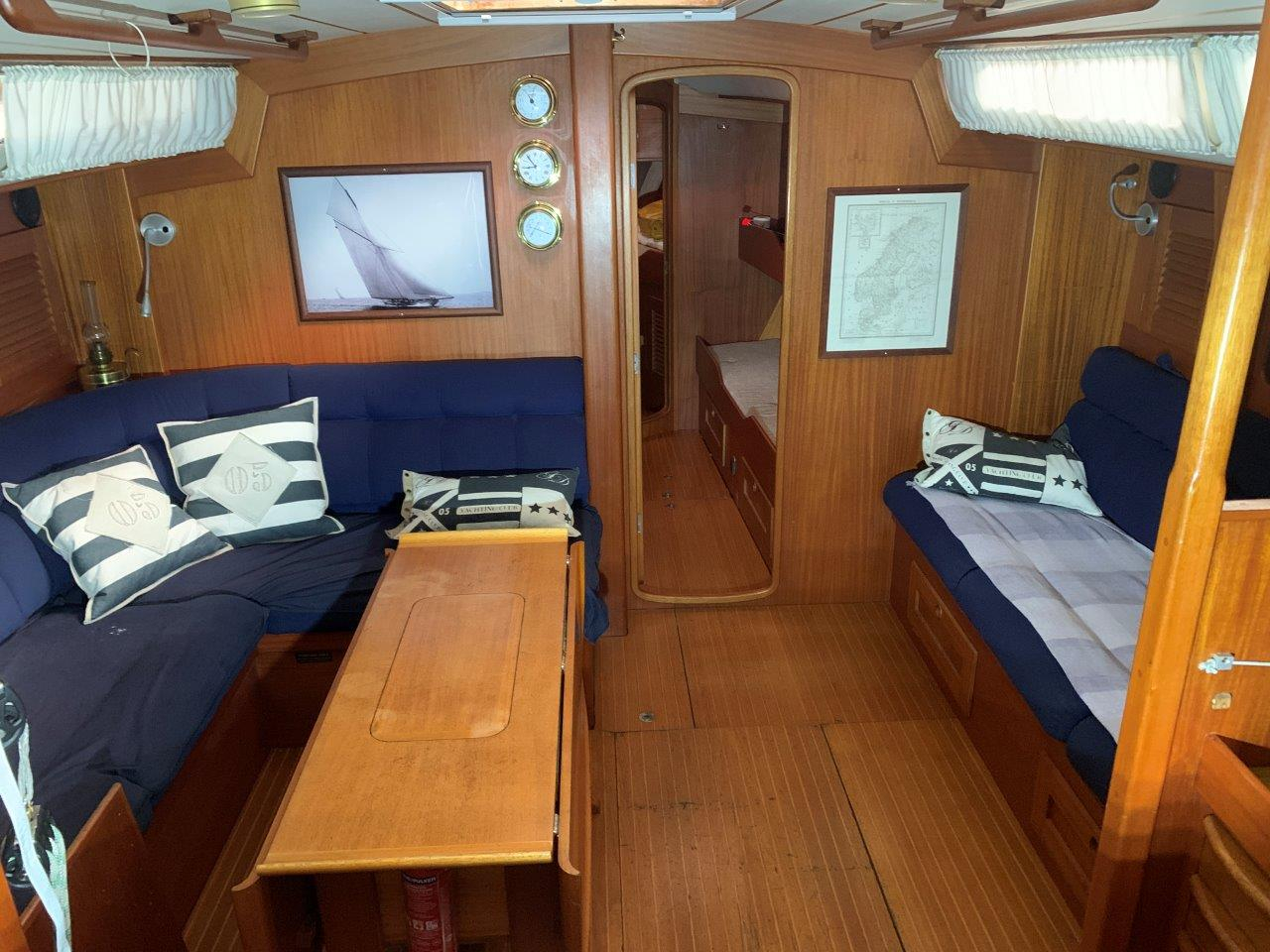 Hallberg-Rassy 45 — foto 4 van 108