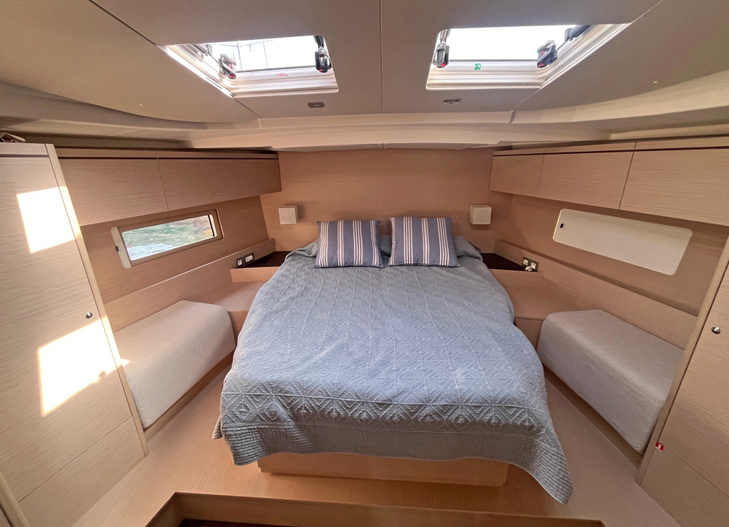 Beneteau Oceanis 51.1 — foto 29 van 47