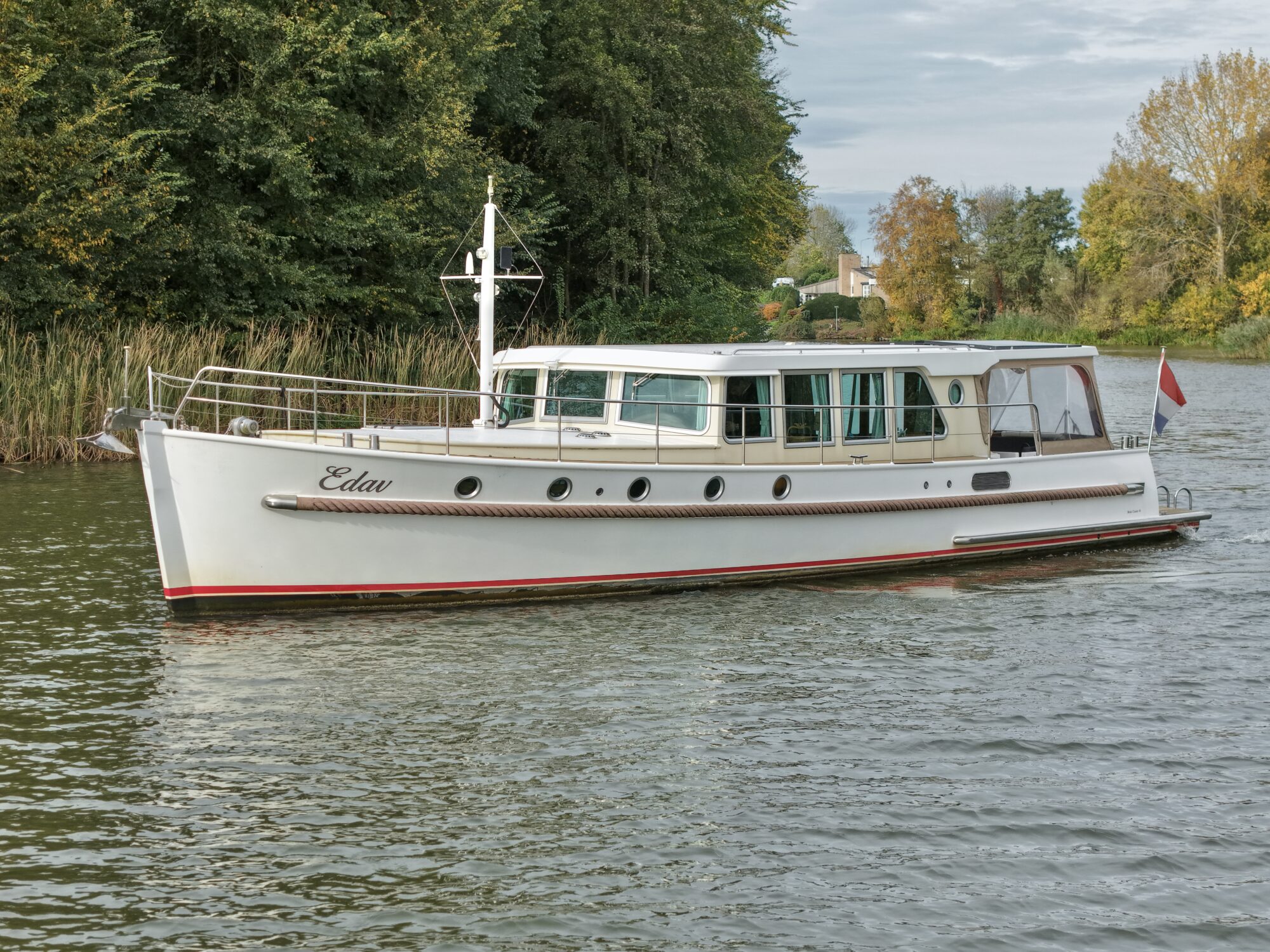 Serious Yachts Gently Low Bridge 45 Sedan — foto 59 van 74