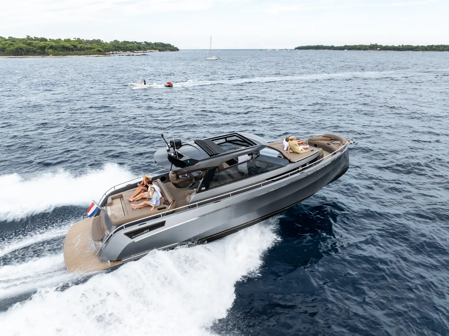 Bronson 50 AquaZen “VIRTUS” — foto 3 van 10
