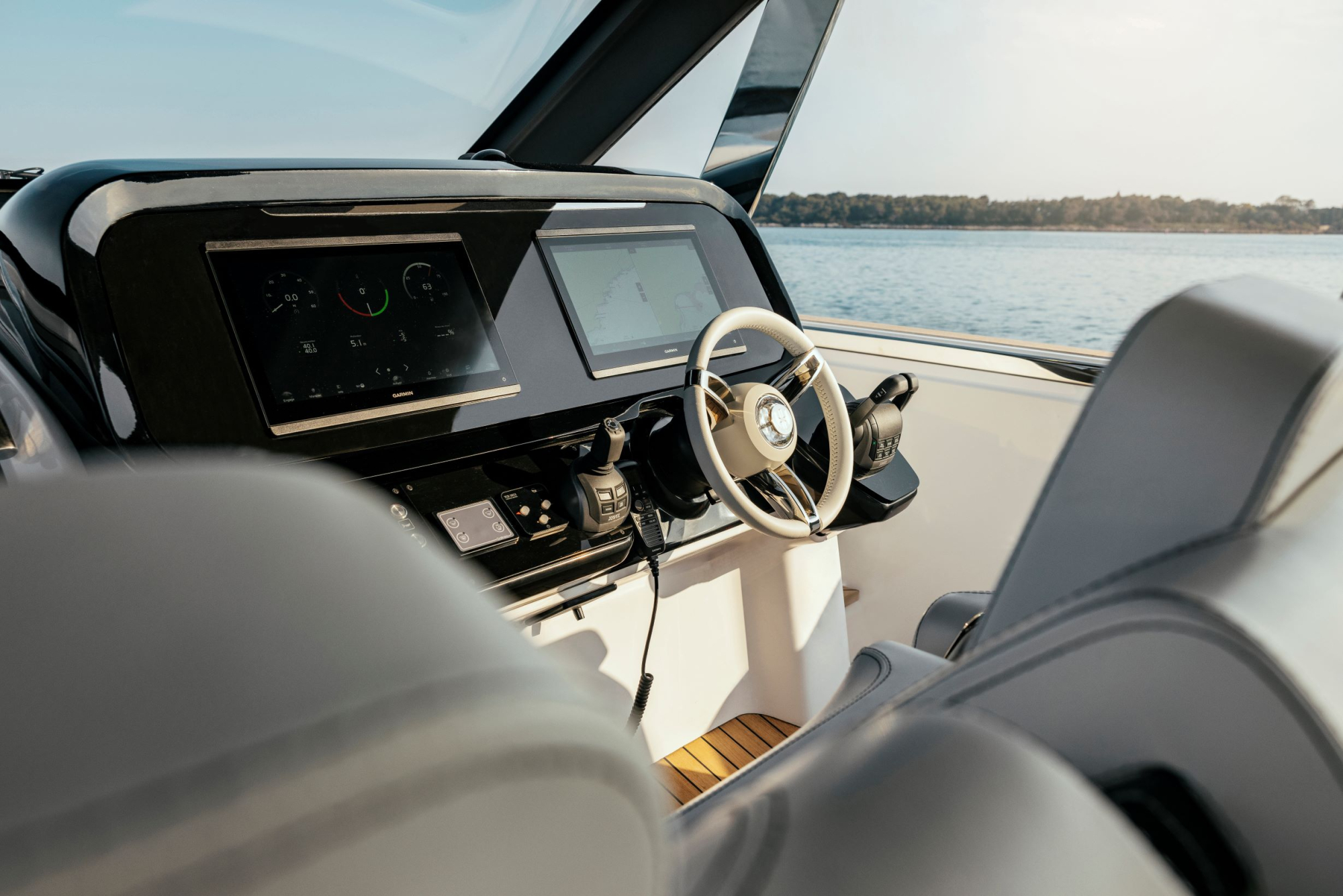 Invictus yachts Invictus 420 TT — foto 9 van 22
