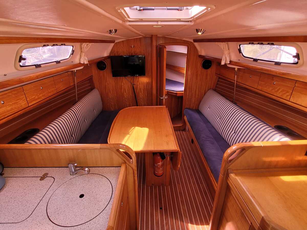 Bavaria 30 Cruiser — foto 2 van 47