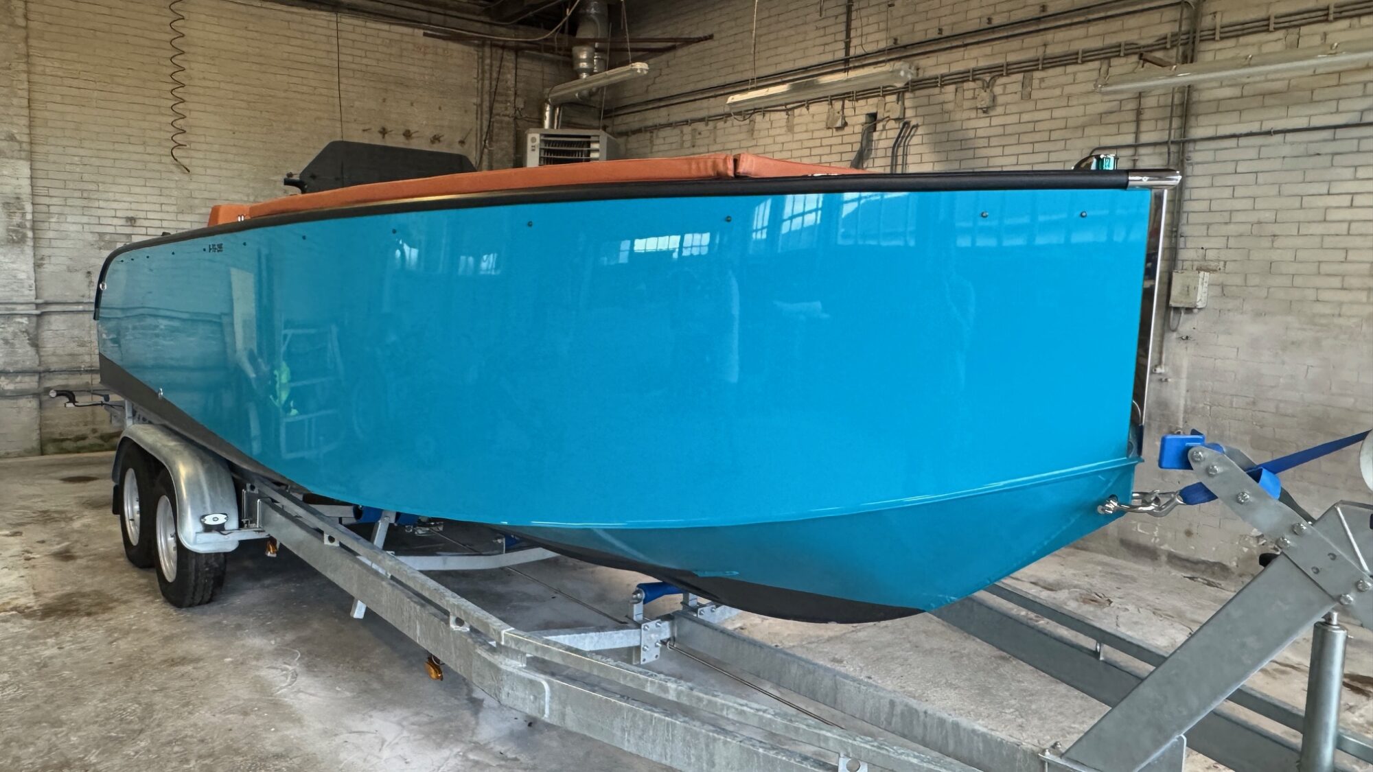 Futuro Boats Futuro ZX-20L — foto 2 van 24