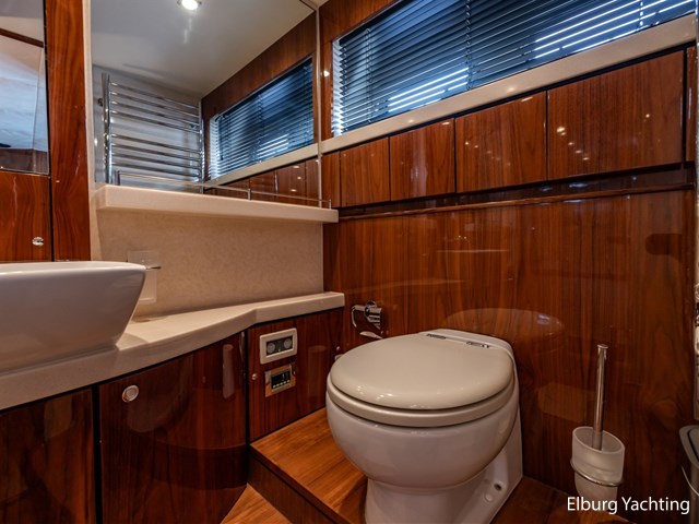 Fairline Squadron 70 - CVO Certified — foto 51 van 100
