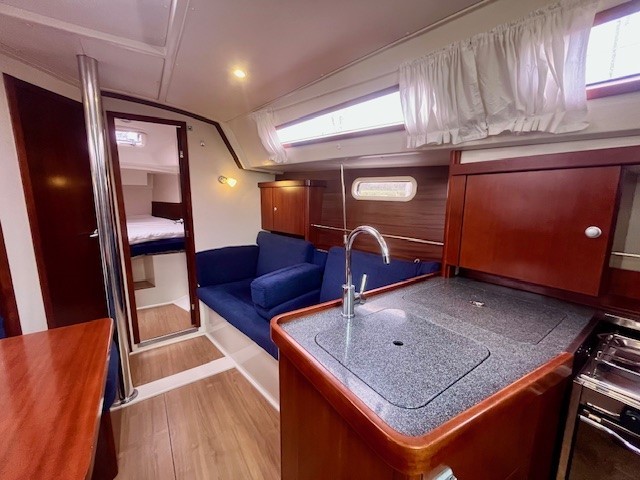 Hanse 350 — foto 21 van 65