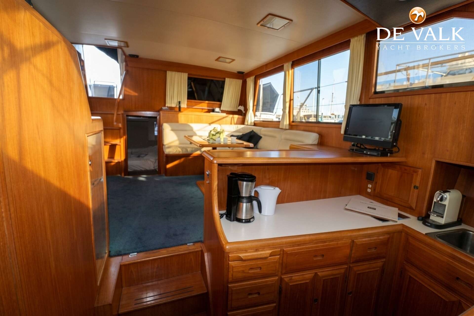 Ocean Alexander 44 Motoryacht — foto 25 van 36