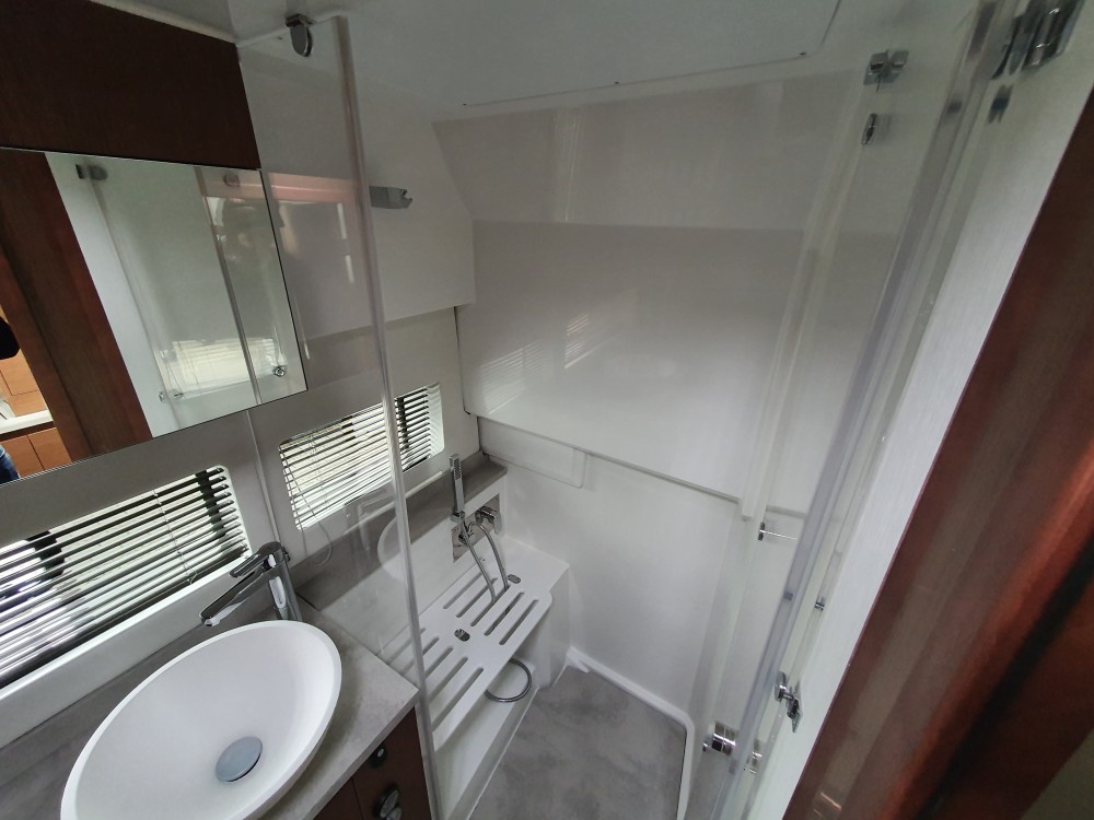 Jeanneau Cap Camarat 12.5 WA — foto 41 van 49