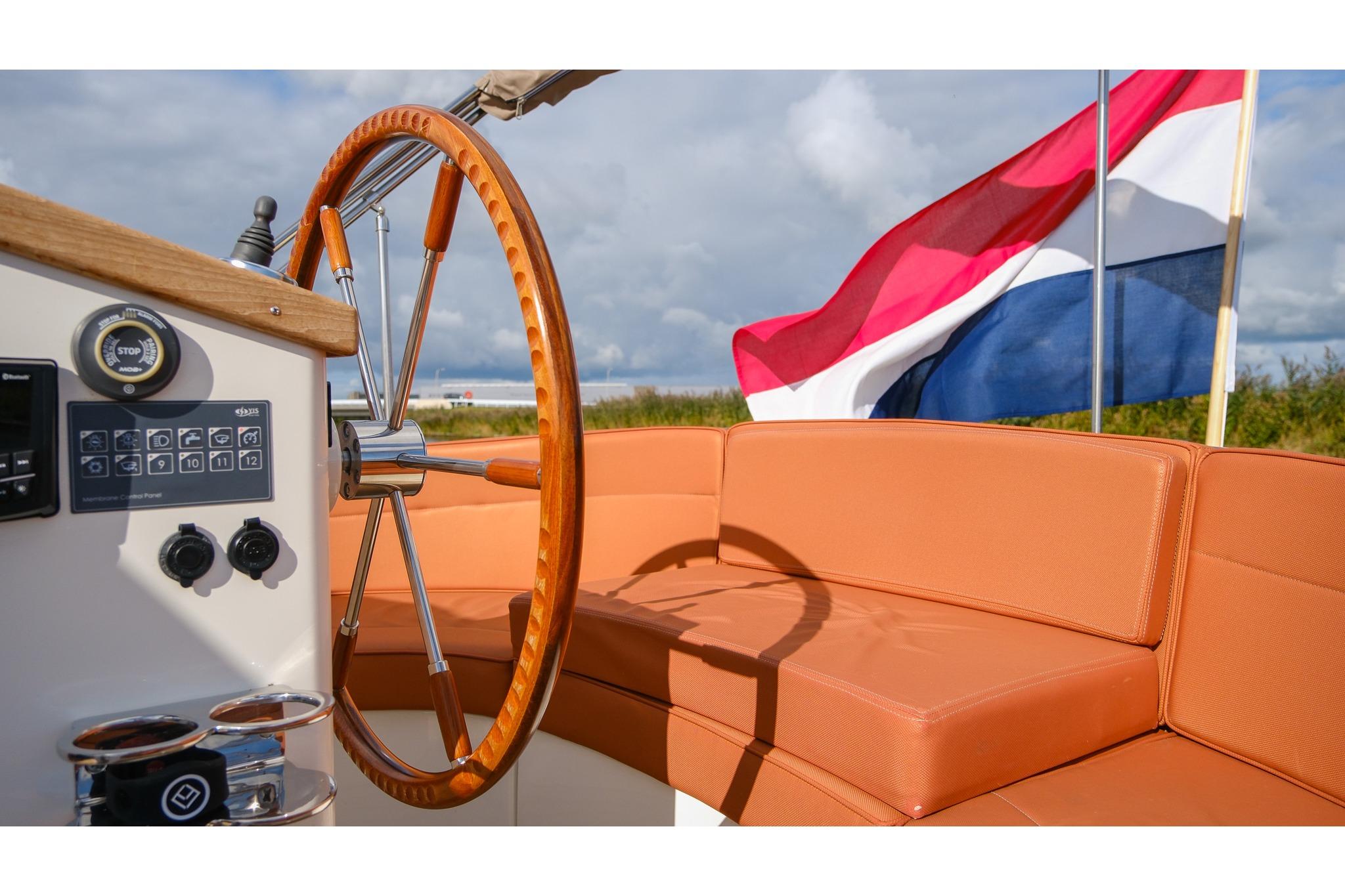 Makma Caribbean 31 MK3 – 170 pk — foto 10 van 42