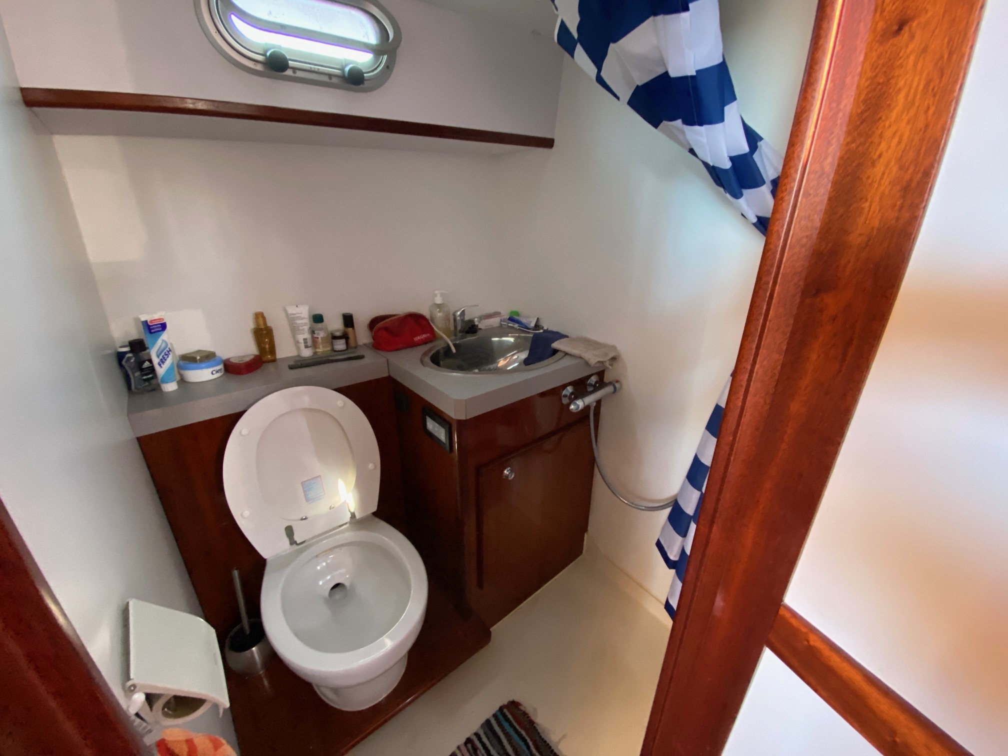 Crown Yachts C 102 — foto 5 van 13