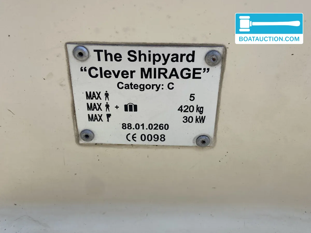Clever Mirage — foto 8 van 11