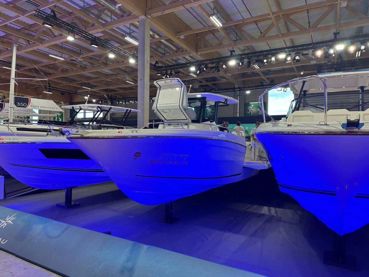 Jeanneau Cap Camarat 9.0CC S2 nieuw model! Dit schip is aanwezig op de Yamaha stand van hiswa te water 2026. — foto 20 van 33