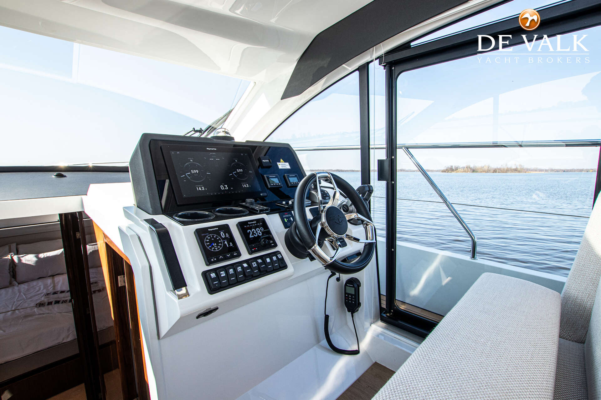 Sealine C390 — foto 29 van 44