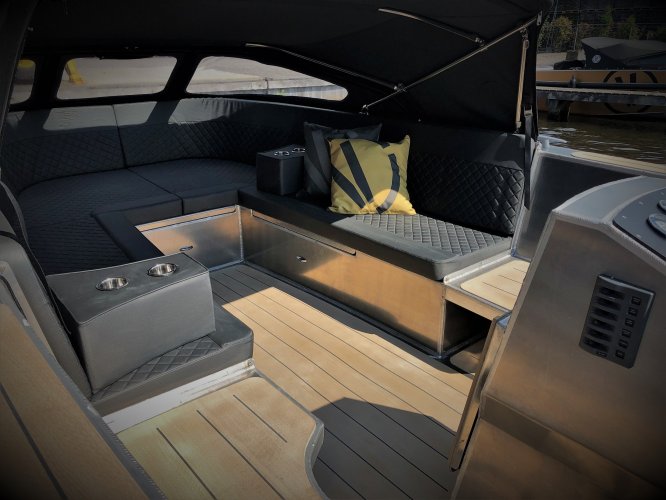 Van Vossen 777 Tender Sport DE GROOTSTE SLOEPENSHOWROOM VAN NEDERLAND — foto 12 van 20
