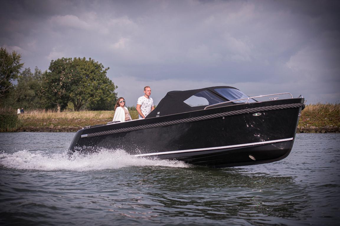 Maxima 720 Retro — foto 9 van 12