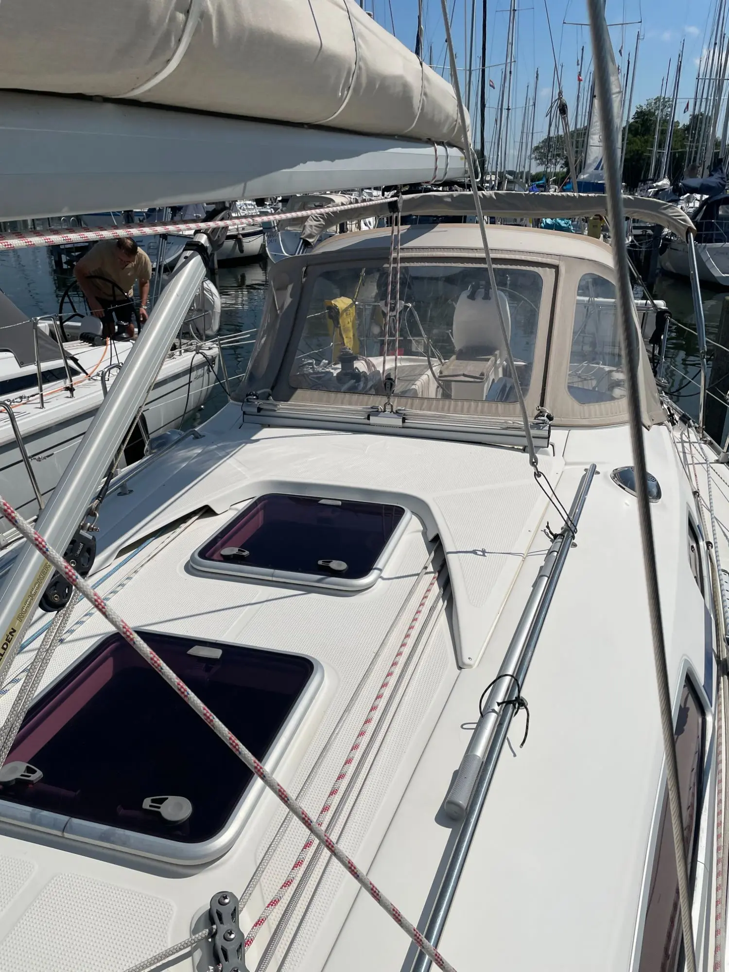 Bavaria 34 Cruiser — foto 6 van 7