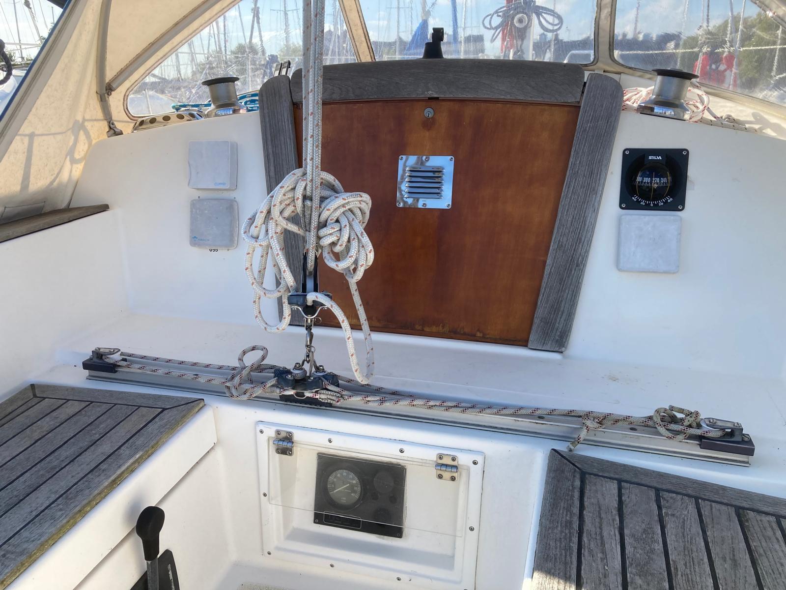 Victoire 855 — foto 15 van 37