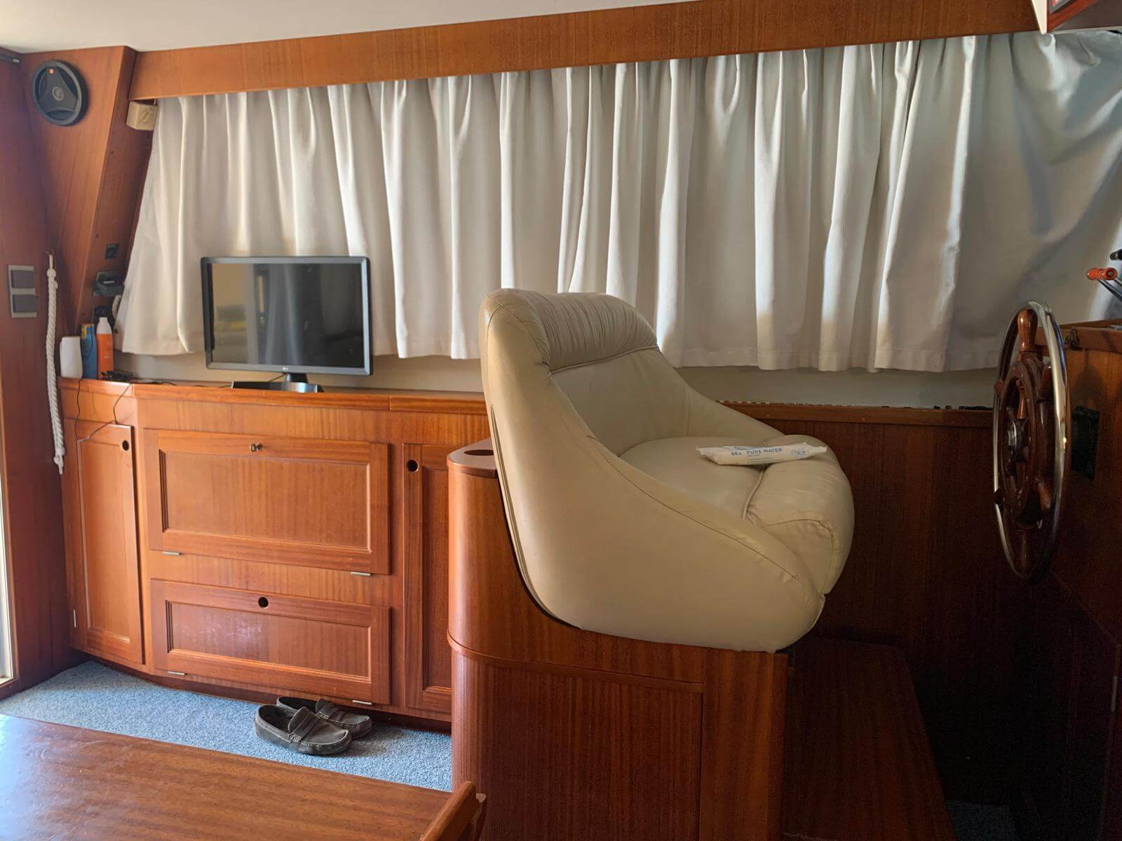 Storebro Royal Cruiser 40 Hardtop - BluYachting — foto 7 van 12