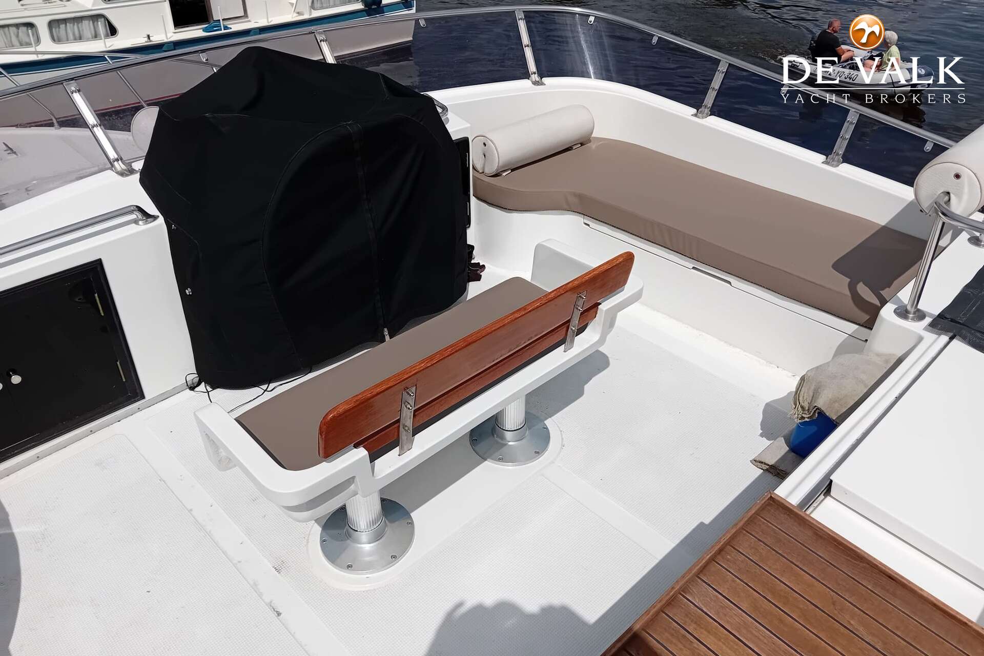 Ocean Alexander 44 Motoryacht — foto 14 van 36
