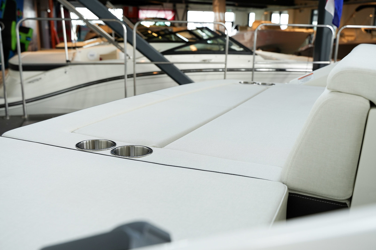 Sea Ray SLX 250 — foto 47 van 57