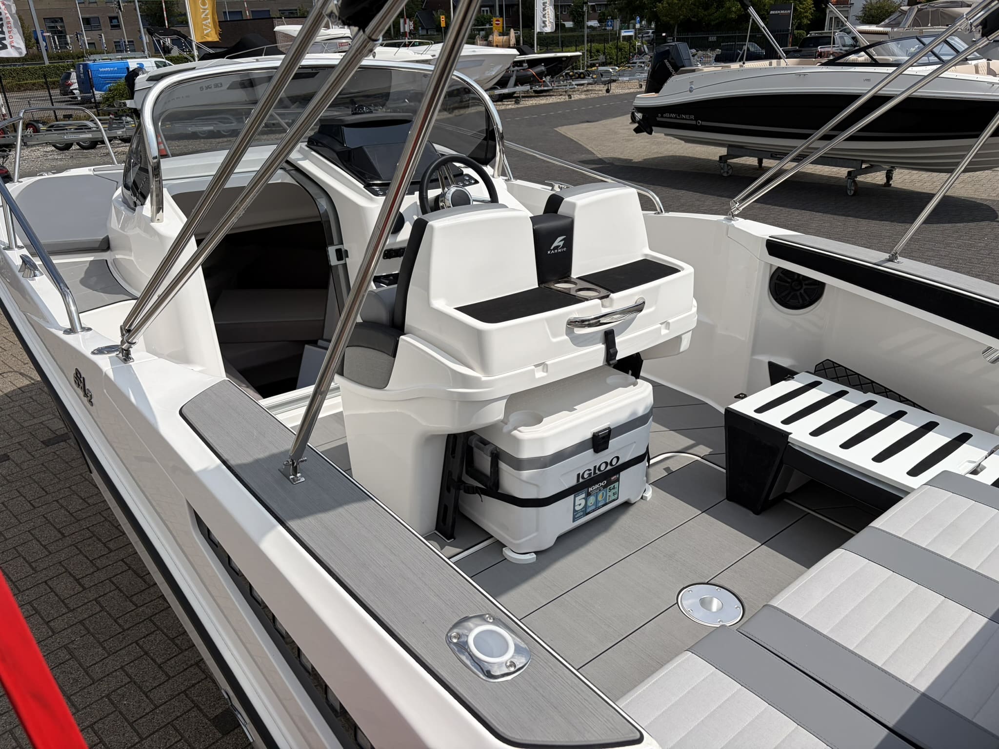 Karnic SL642 Sundeck — foto 6 van 18