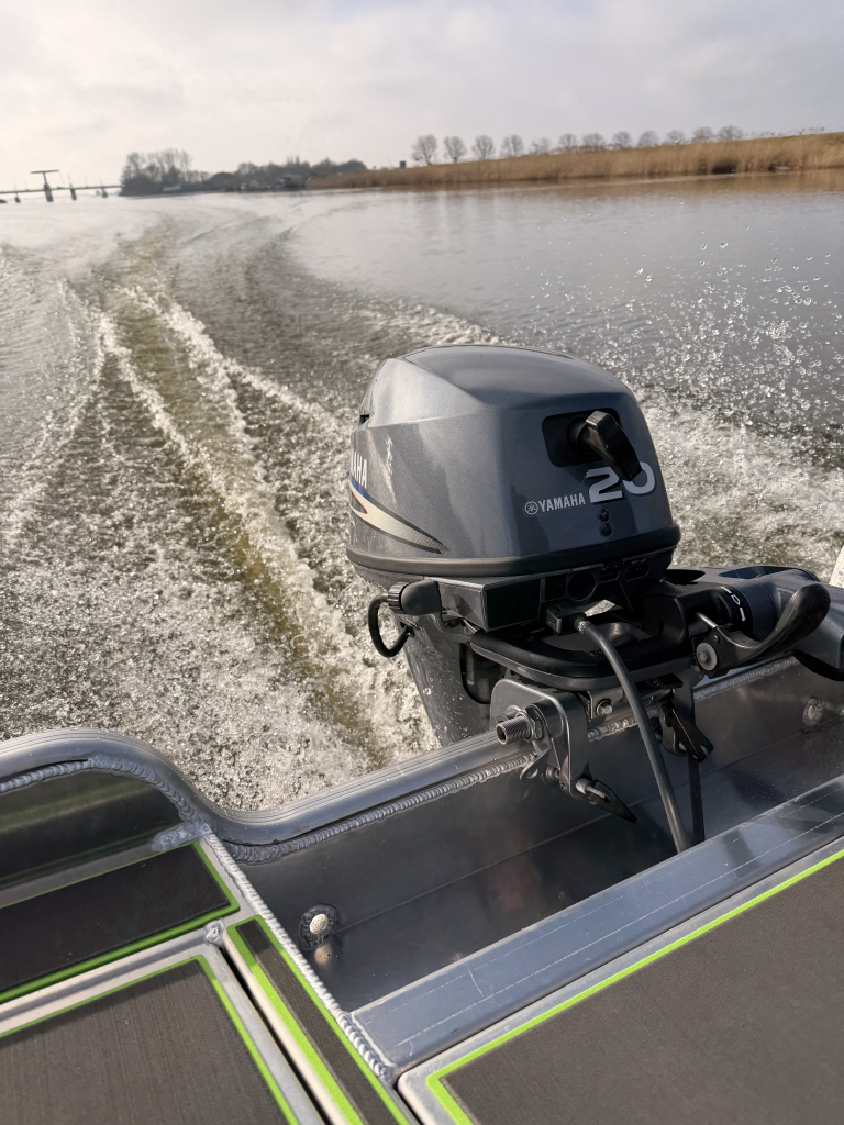 Kerman 428 visboot | Nieuw | gratis 3M wrap! — foto 12 van 14