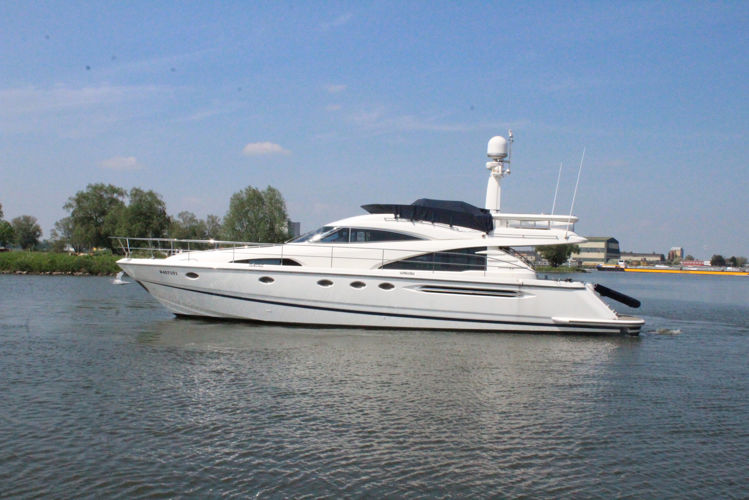 Fairline Squadron 58 — foto 2 van 21